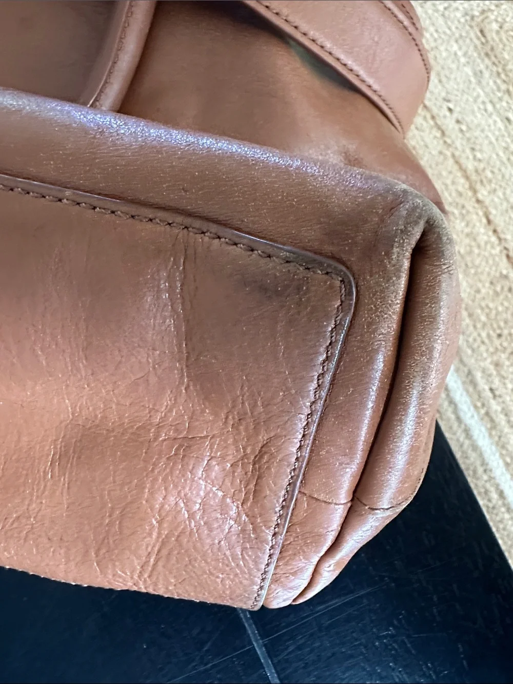 🍎 Tory Burch Cognac Leather Tote with Gold Logo